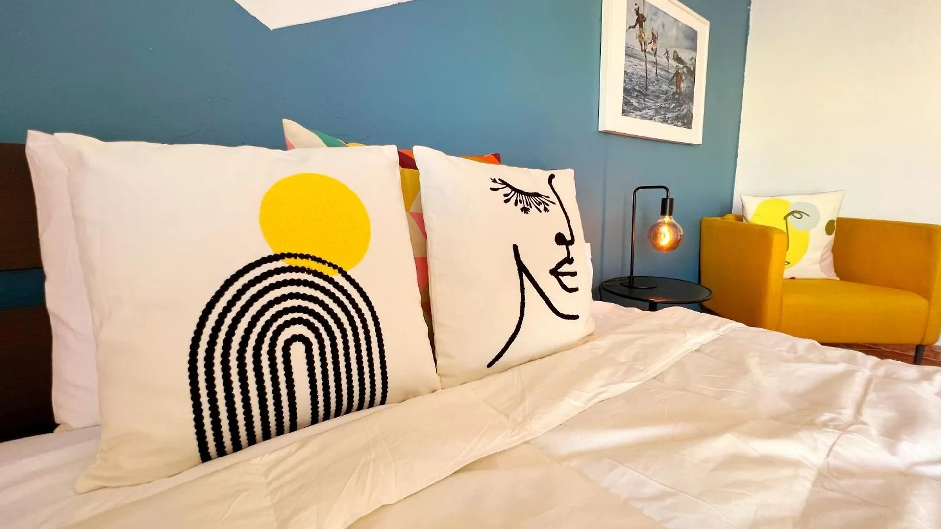 Spacious 2 Bedroom In San Juan+Parking - Steps To Beach